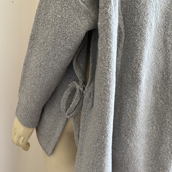 Nwt J. Jill Pure Jill Women’s Gray Mock Neck Side Tie Boucle Sweater Zinc MP/LP - Picture 10 of 16